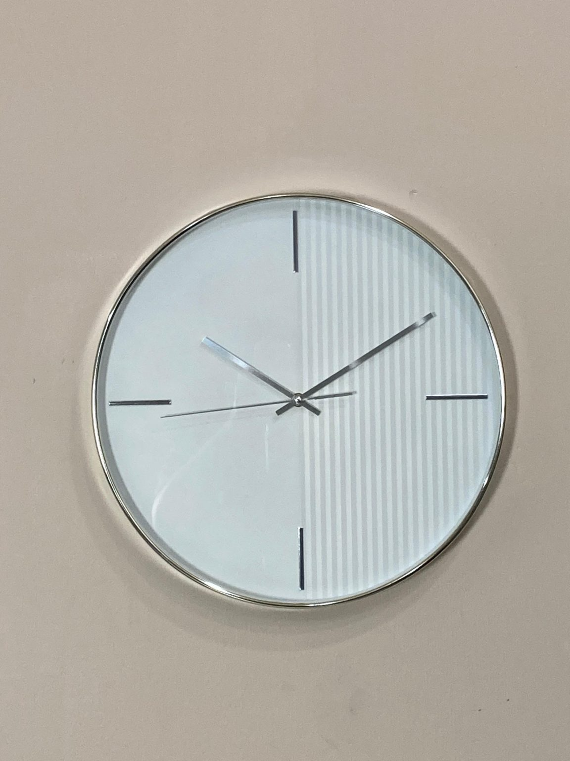 Wall Clock MK1065